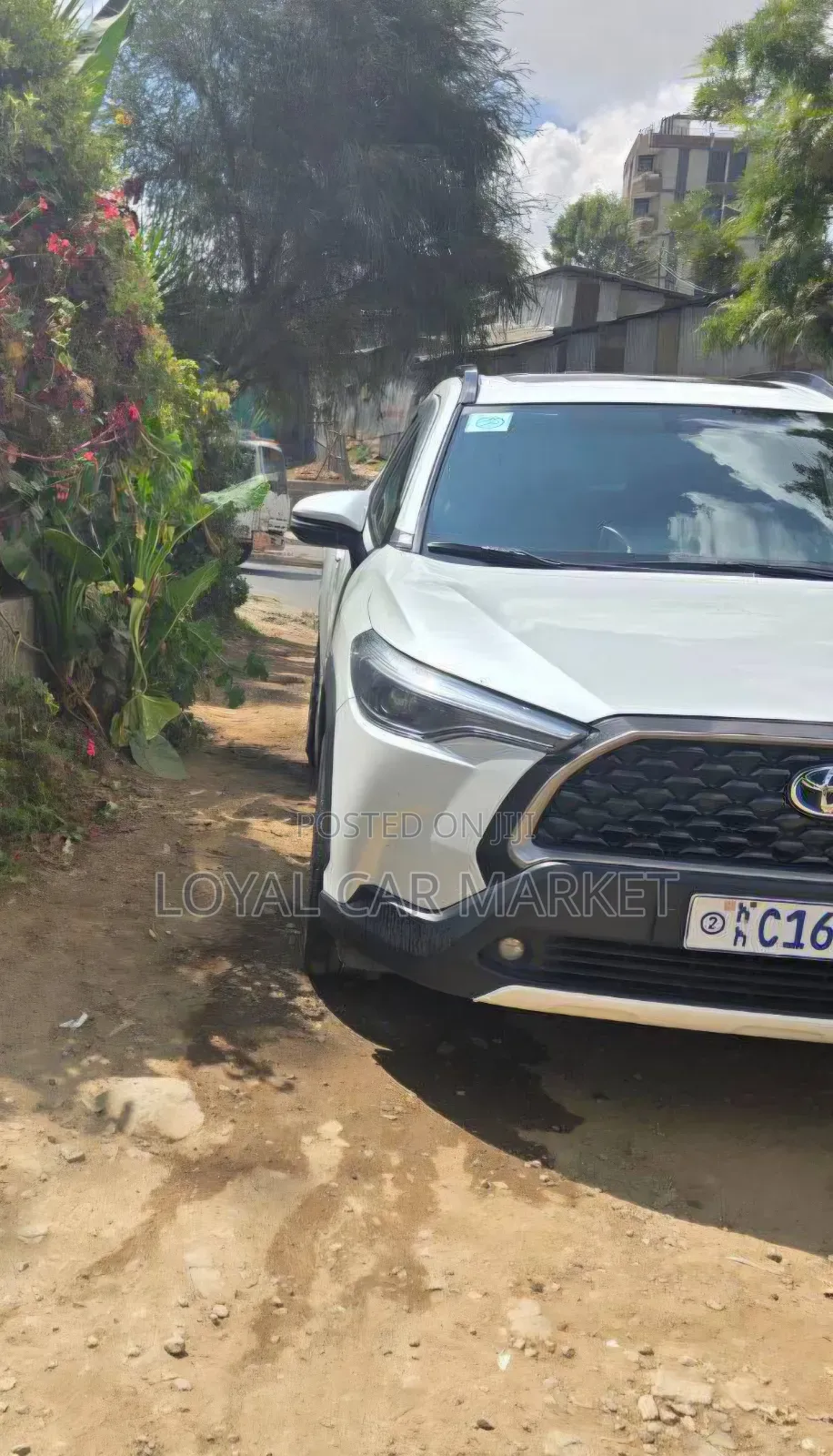 Toyota Corolla Cross Hybrid 2023 White