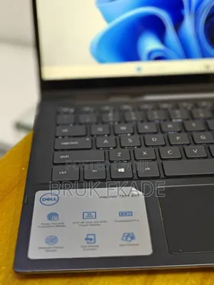 New Laptop Dell Inspiron 7306 16GB Intel Core I7 SSD 512GB