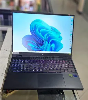 New Laptop Acer Predator Helios Neo 16 16GB Intel Core I9 SSD 1T