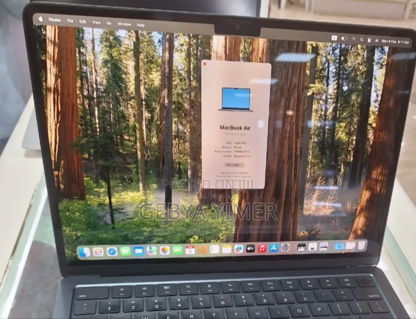 New Laptop Apple MacBook Air 2025 M4 13-Inch 16GB Apple M4 SSD 256GB
