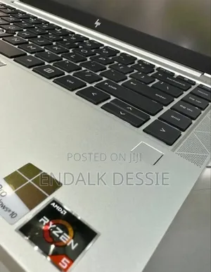 New Laptop HP EliteBook 845 G8 16GB AMD Ryzen 5 SSD 512GB