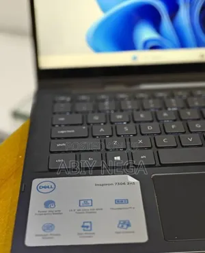 New Laptop Dell Inspiron 15 16GB Intel Core I7 SSD 512GB