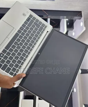New Laptop HP EliteBook 840 G7 16GB Intel Core I5 SSD 512GB
