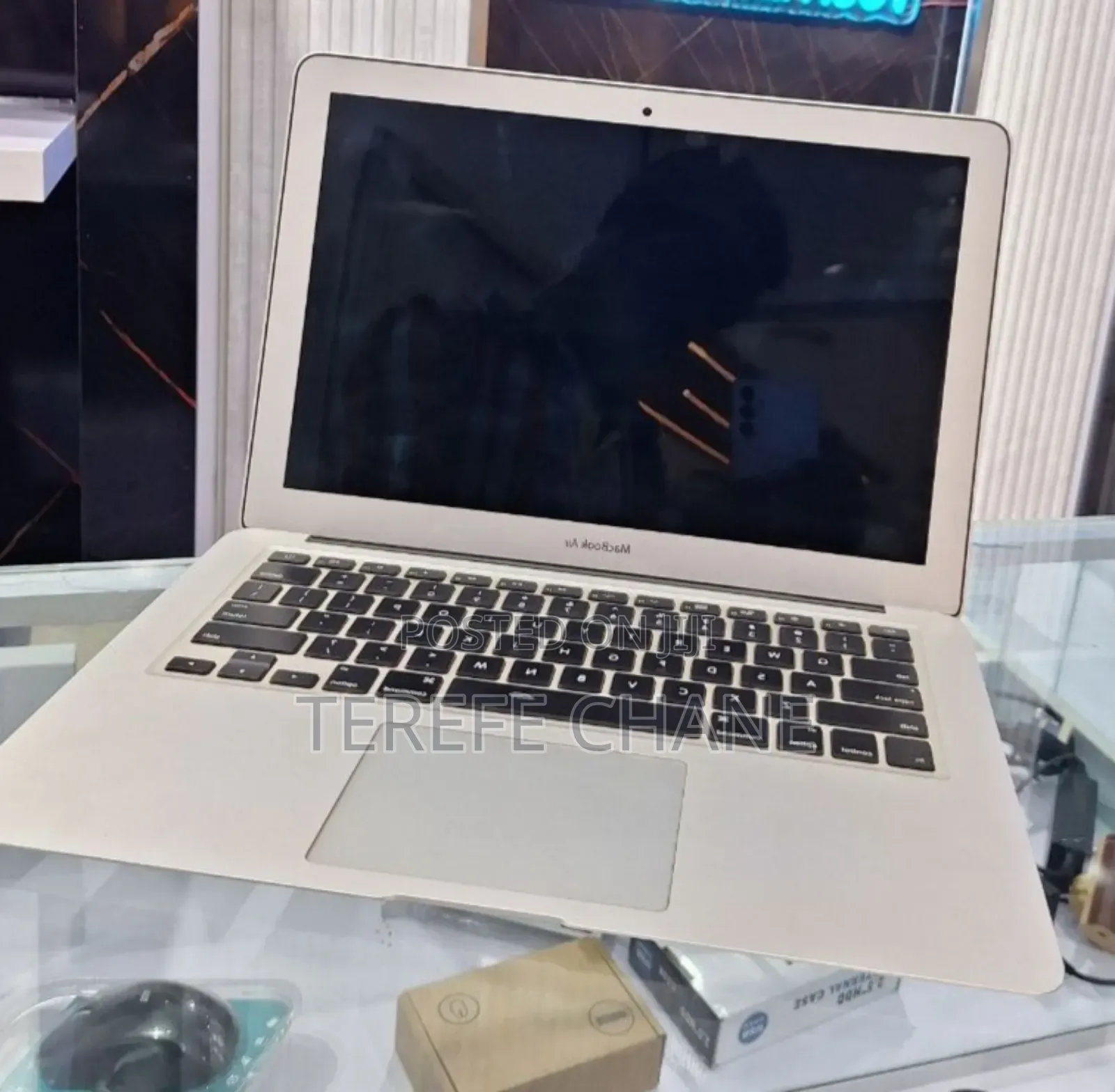 New Laptop Apple MacBook Air 2017 16GB Intel Core I5 SSD 512GB