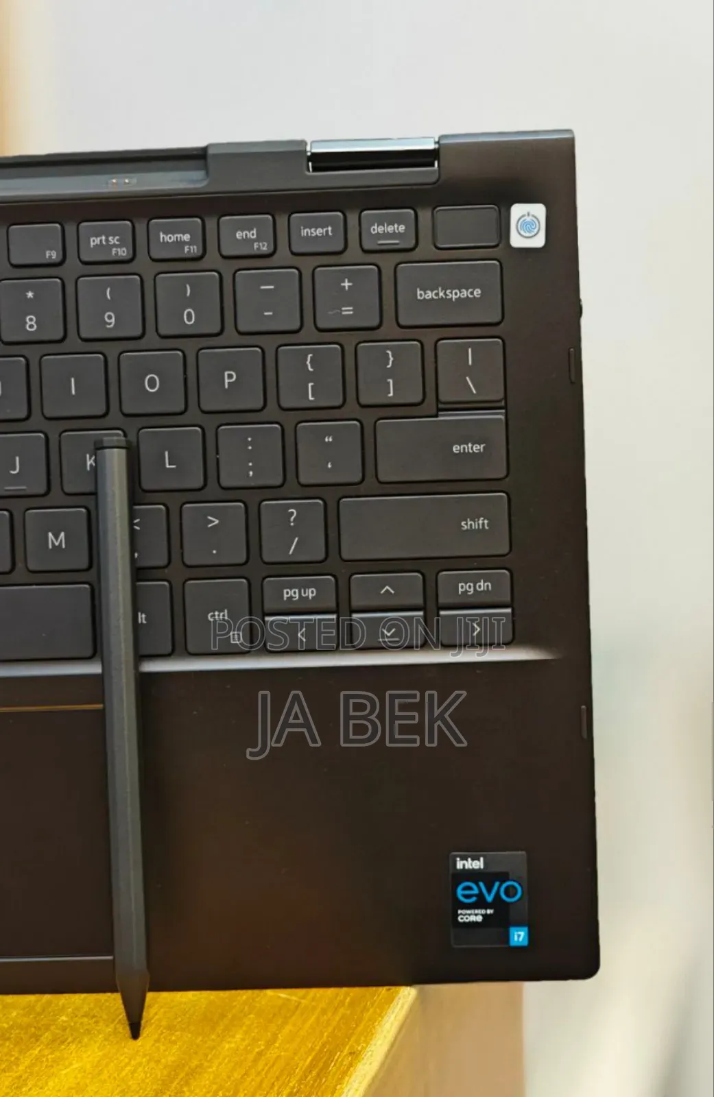 New Laptop Dell Inspiron 7306 16GB Intel Core I7 SSD 512GB