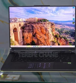 New Laptop Asus ROG Strix G16 G614 16GB Intel Core I9 SSD 1T