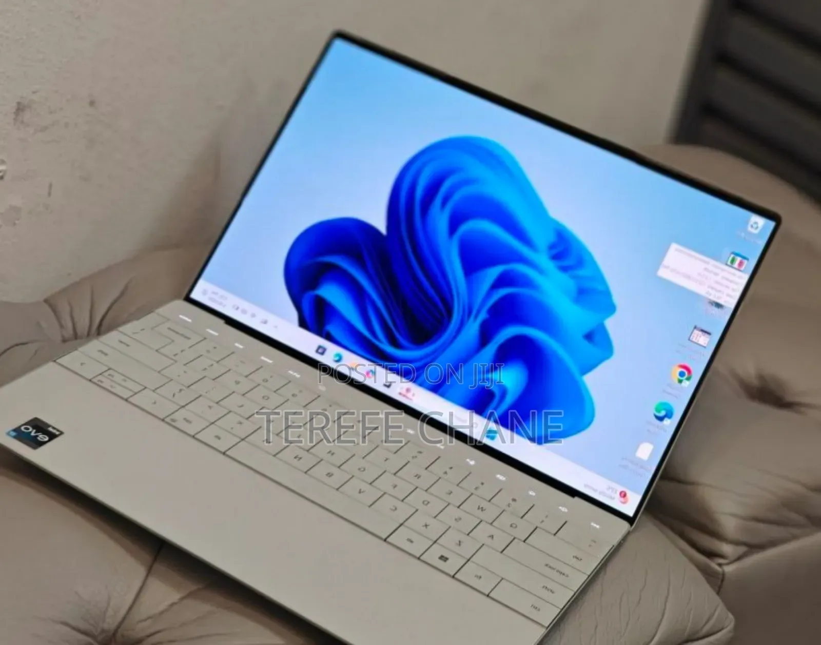 New Laptop Dell XPS 13 9340 32GB Intel Core i7 SSD 1T