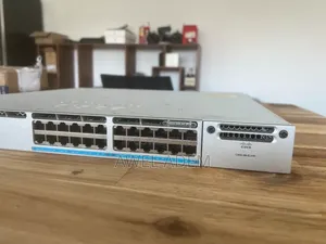 Cisco C9300-24ux-a Catalyst 9300 24-Port Mgig Upoe Network Switch
