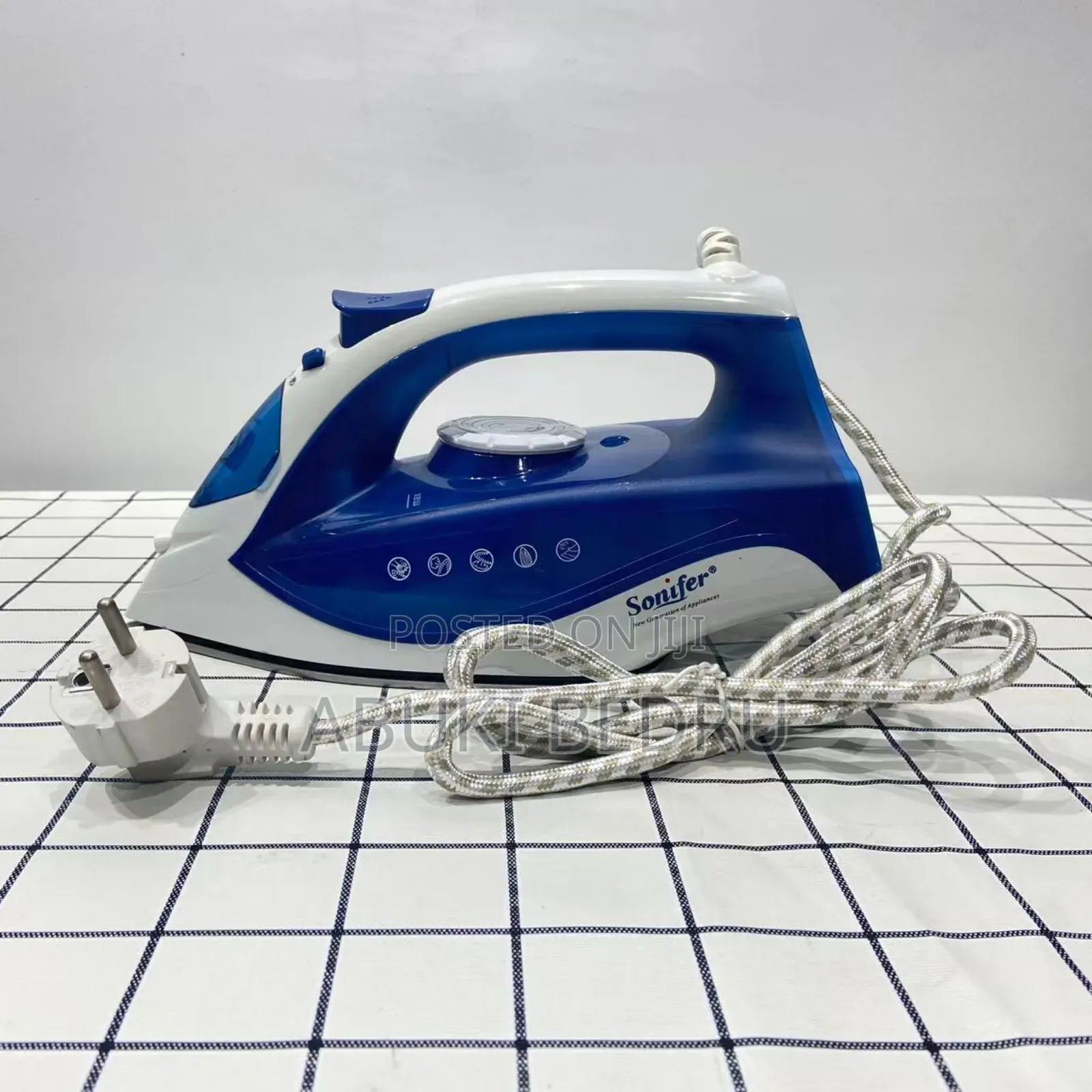 Sonifer Steam Iron