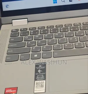 New Laptop Lenovo Flex 5 8GB AMD Ryzen 5 SSD 512GB