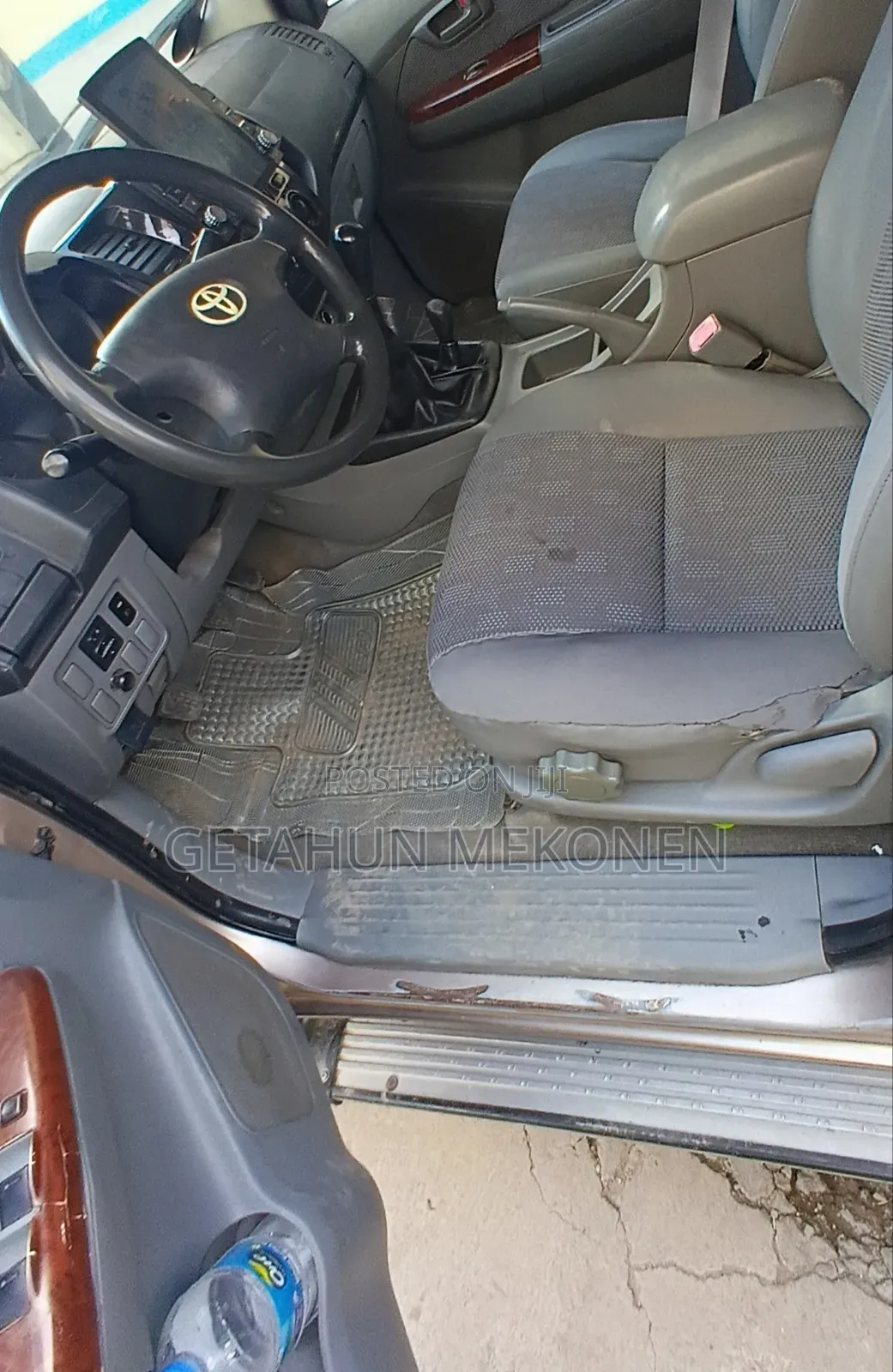 Toyota Hilux 2011 Gold