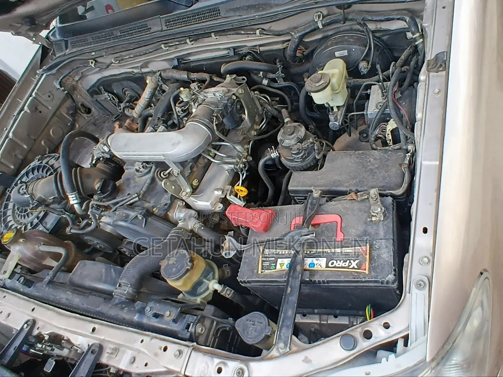 Toyota Hilux 2011 Gold