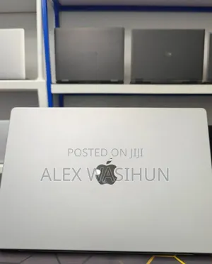 New Laptop Apple MacBook Pro M1 64GB Apple M1 Max SSD 1T