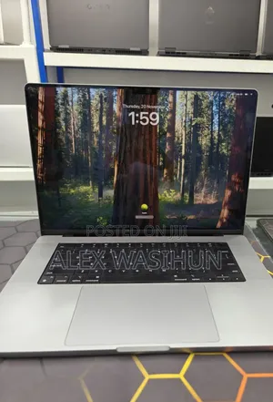 New Laptop Apple MacBook Pro M1 64GB Apple M1 Max SSD 1T