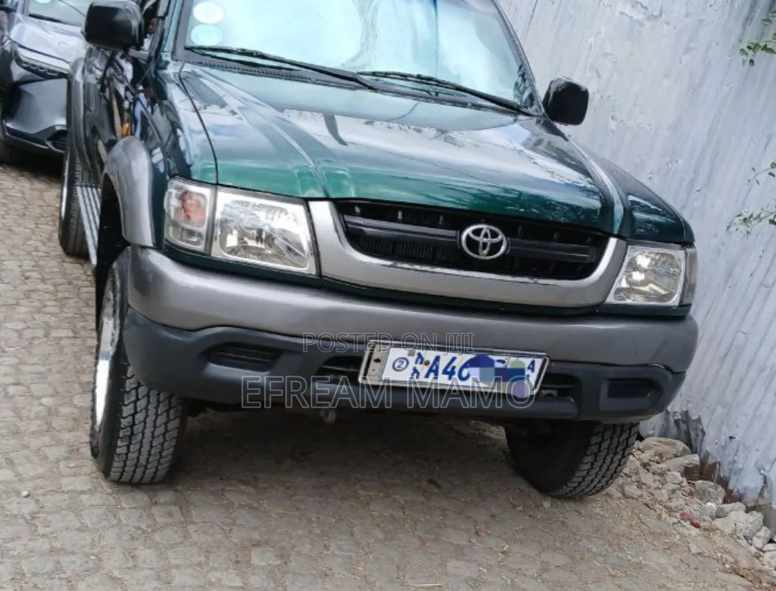 Toyota Hilux 2004 Silver