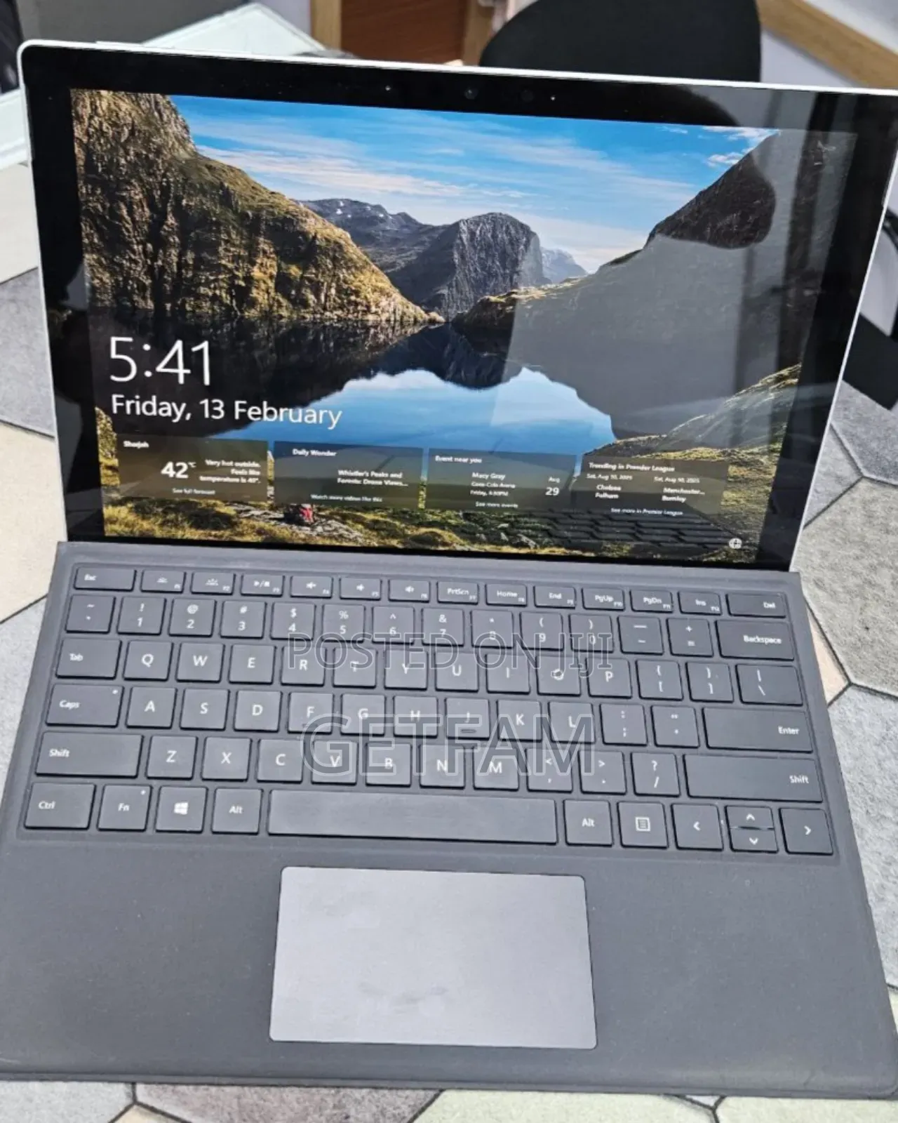 New Laptop Microsoft Surface 16GB Intel Core I7 SSD 256GB
