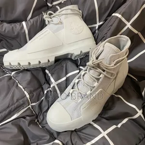 All Star Converse *A Cold-Wall Chuck Taylor Gray Fashion Sneaker