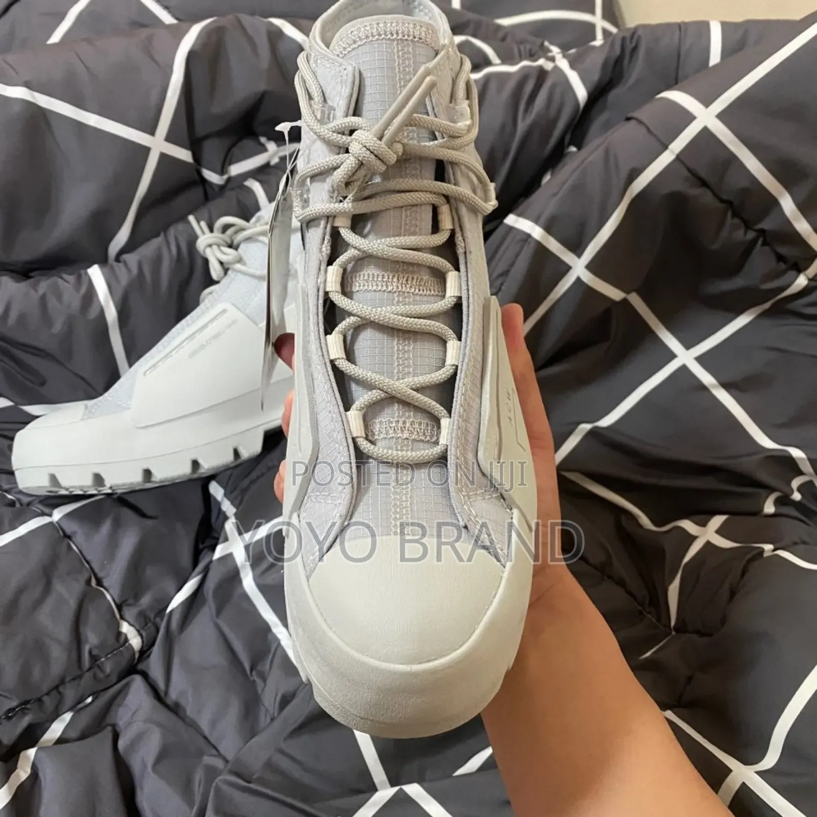 All Star Converse *A Cold-Wall Chuck Taylor Gray Fashion Sneaker