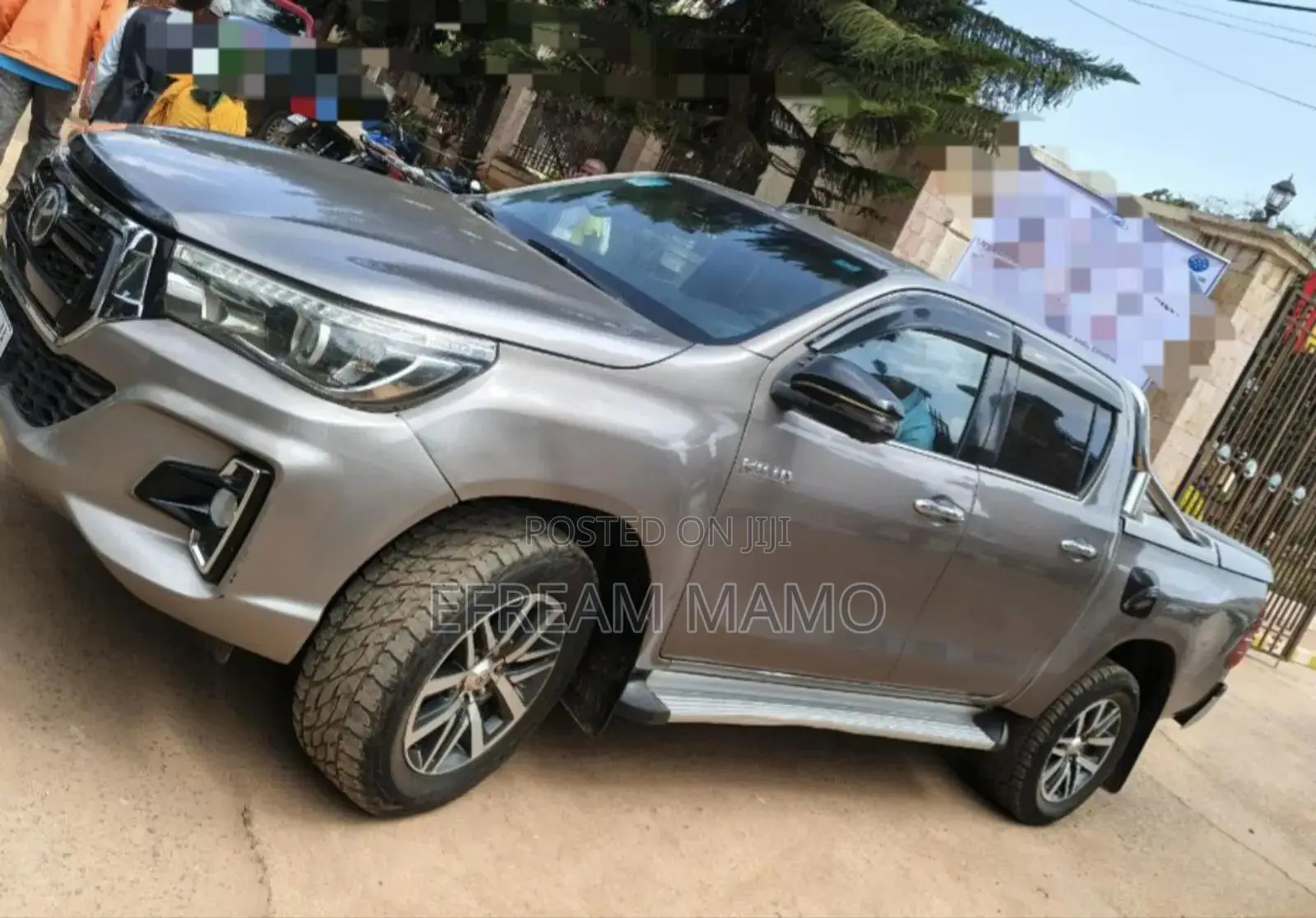 Toyota Hilux 2020 Silver