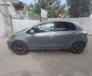 Toyota Yaris 2008 Silver