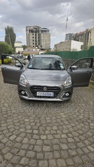 Suzuki Dzire 2022 Silver