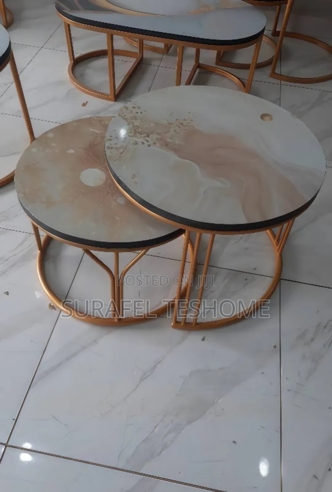 ገራሚ ኮፊ ቴብሎች – Epoxy-Made Coffee Tables