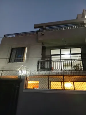 8bdrm Townhouse / Terrace in Nasswe Real States, Nifas Silk-Lafto
