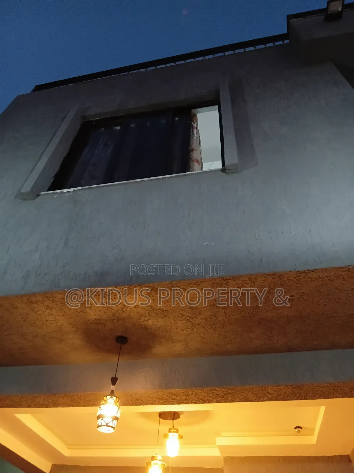 8bdrm Townhouse / Terrace in Nasswe Real States, Nifas Silk-Lafto