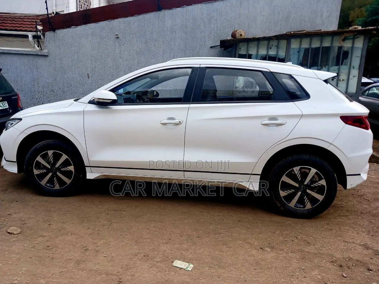 BYD E2 43 kWh 94 hp FWD 2024 White