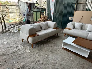 Maggie 7 Seater Luxury Sofa With Center Table