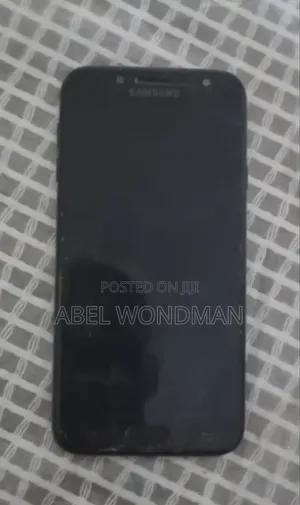 Samsung Galaxy J7 32 GB Black