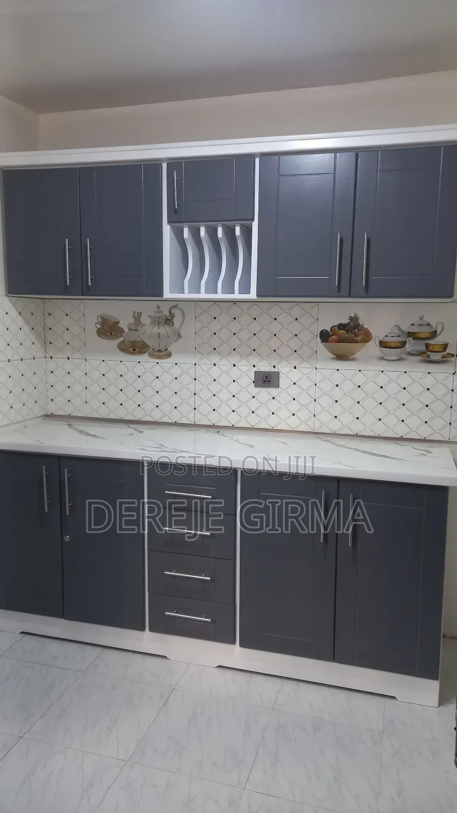 በሚያስገርም ጥራት የተሰራ 2ሜትር ኪችን