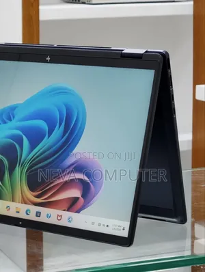 New Laptop HP OmniBook 5 14" 16GB Intel Core Ultra 7 SSD 1T