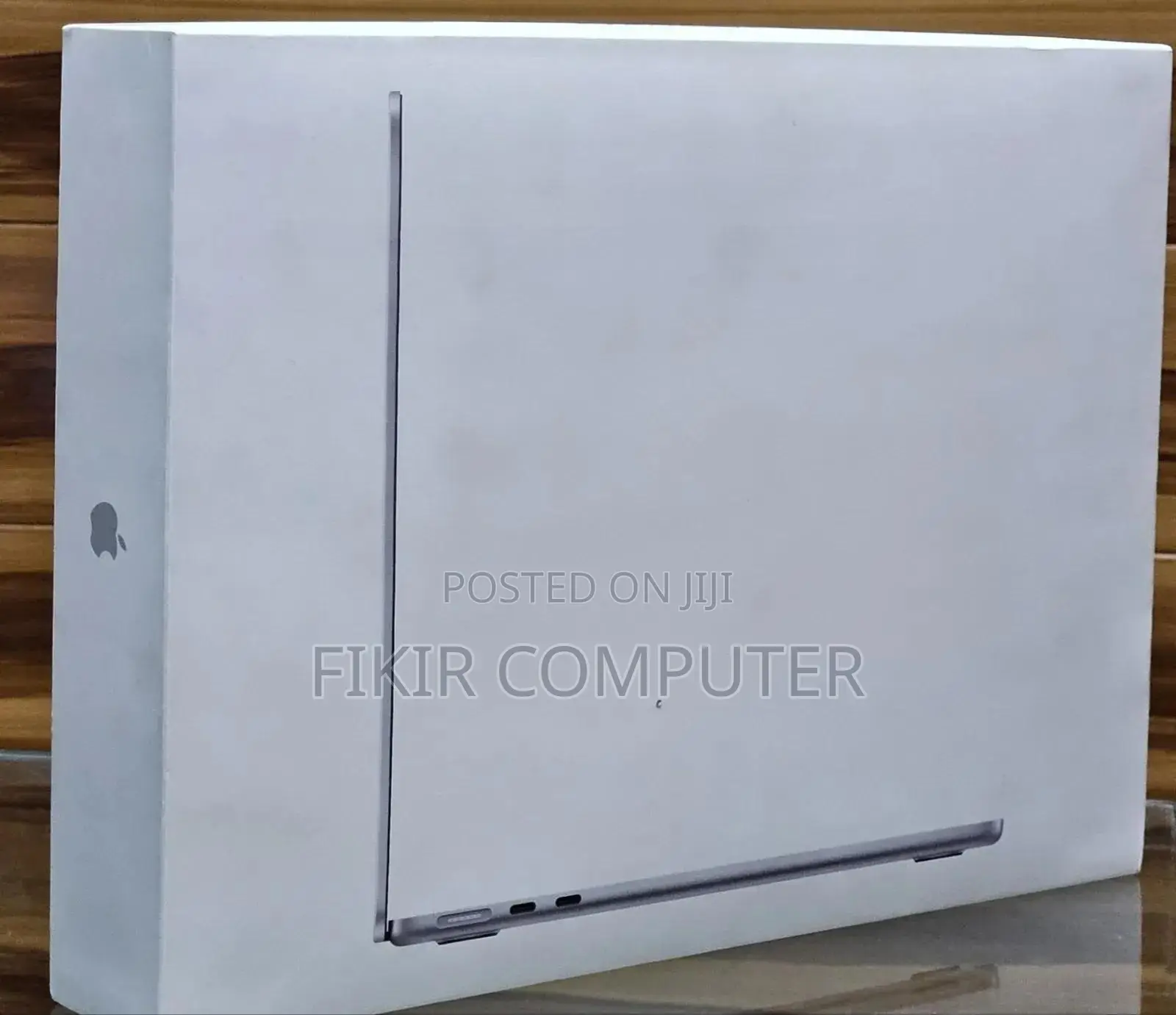 New Laptop Apple MacBook Air 2025 M4 13-Inch 16GB Apple M4 SSD 1T