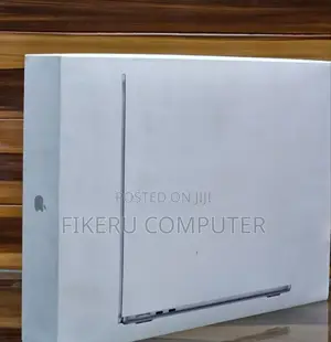 New Laptop Apple MacBook Air 2025 M4 13-Inch 16GB Apple M4 SSD 1T