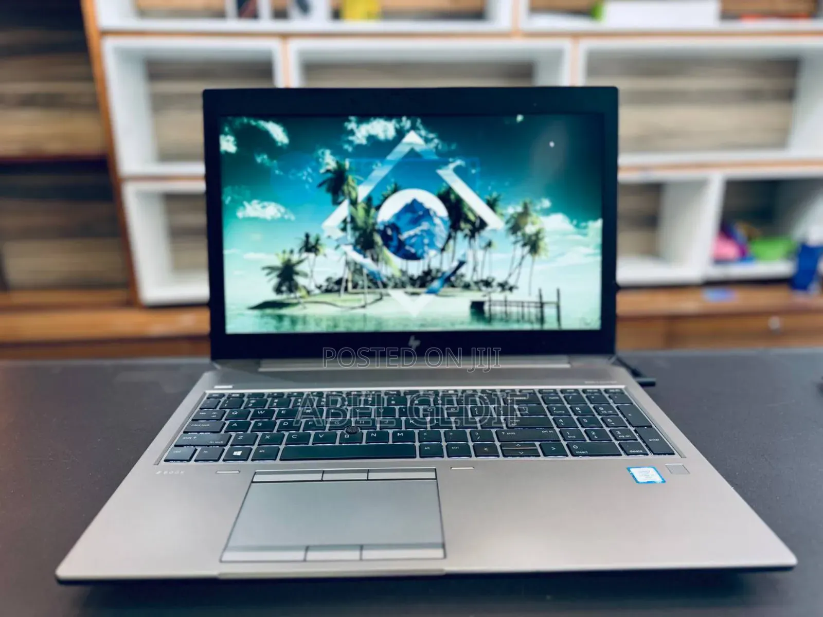 New Laptop HP ZBook 15u 16GB Intel Core I7 SSD 512GB