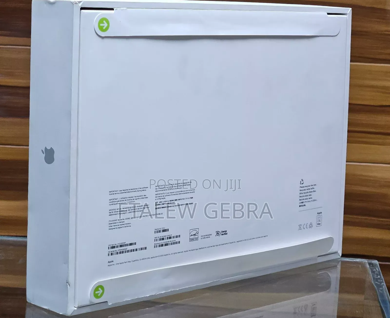 New Laptop Apple MacBook Air 2025 M4 13-Inch 16GB AMD A10 SSD 1T