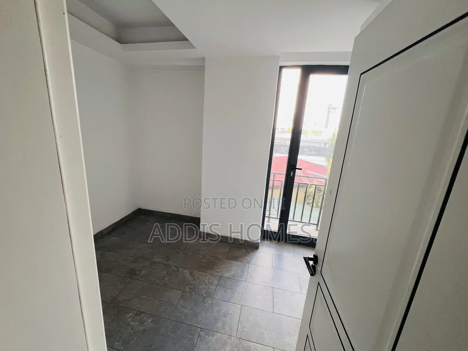 3bdrm Apartment in Bole for rent