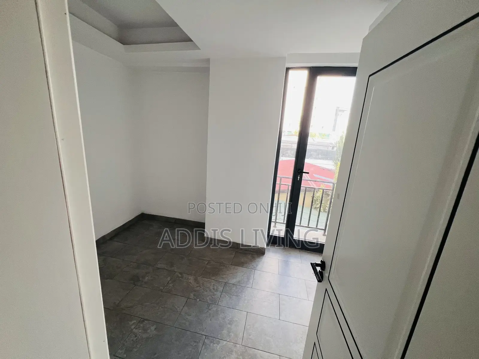 3bdrm Apartment in Bole for rent