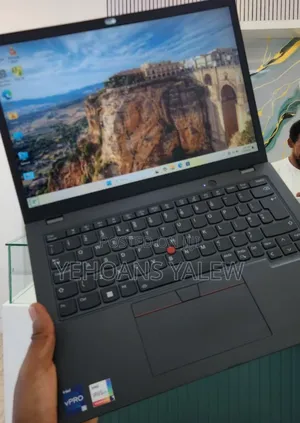 New Laptop Lenovo ThinkPad L13 Yoga 16GB Intel Core I5 SSD 512GB