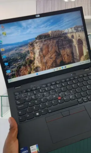 New Laptop Lenovo ThinkPad L13 Yoga 16GB Intel Core I5 SSD 512GB