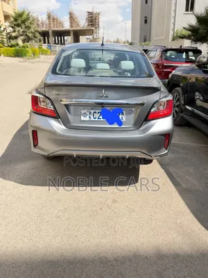 Mitsubishi Attrage 2022 Gray