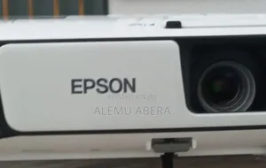 Brand New Epson Projector Model Name: Eb-S41 Has Bag And