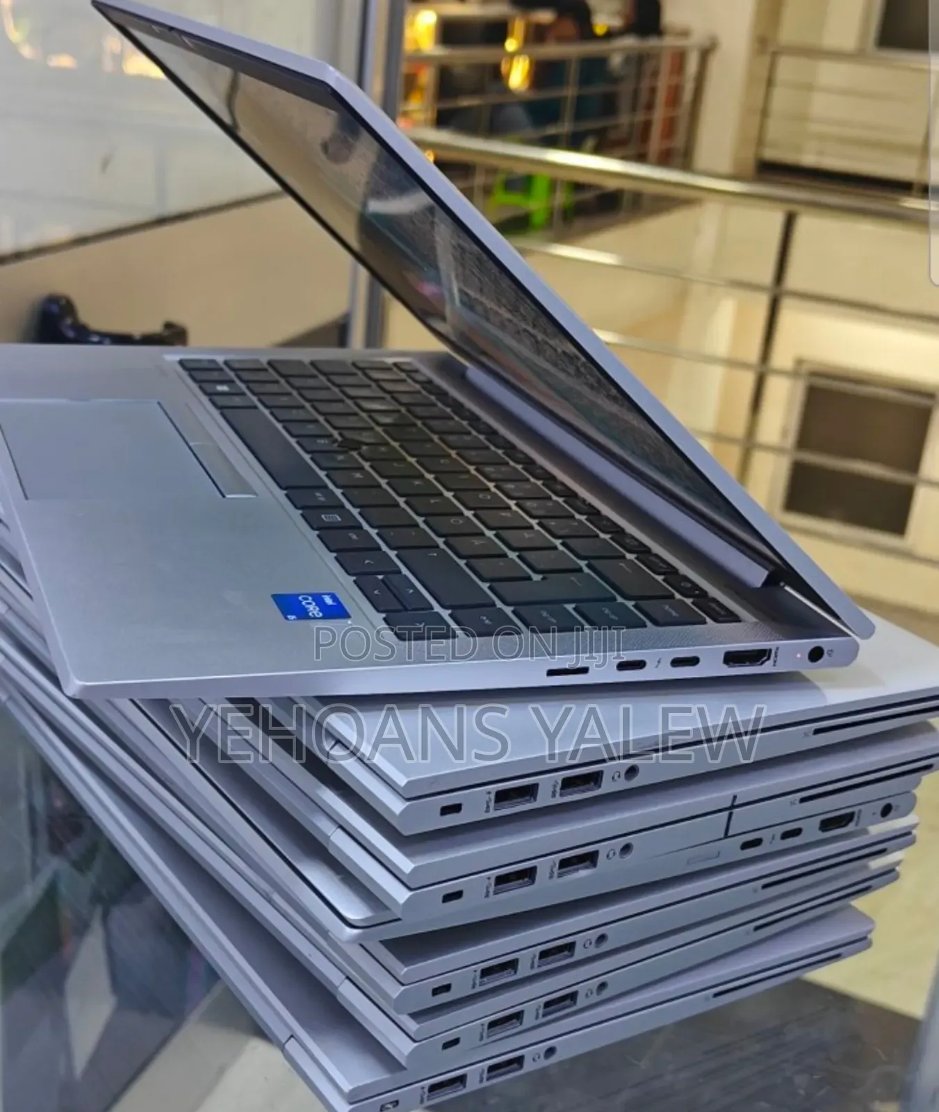 New Laptop HP EliteBook 830 G8 16GB Intel Core I5 SSD 512GB