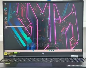 New Laptop Acer Predator Helios Neo 16 16GB Intel Core I9 SSD 1T