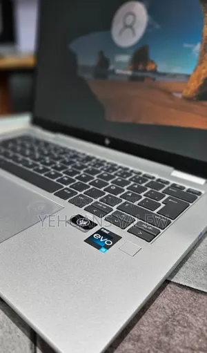 New Laptop HP EliteBook X360 1040 G9 16GB Intel Core I5 SSD 512GB