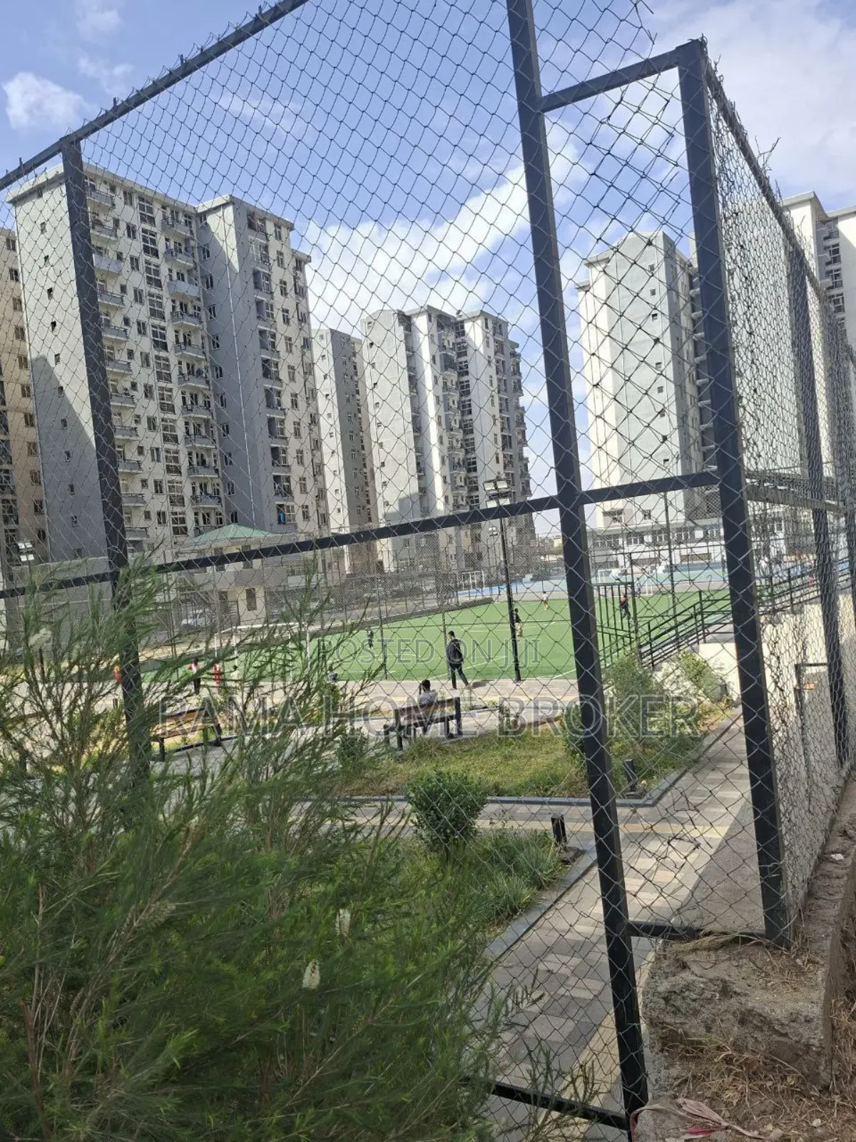 Furnished 2bdrm Condo in አያት መሪ 40/60 ኮንዶሚኒየም, Yeka for sale