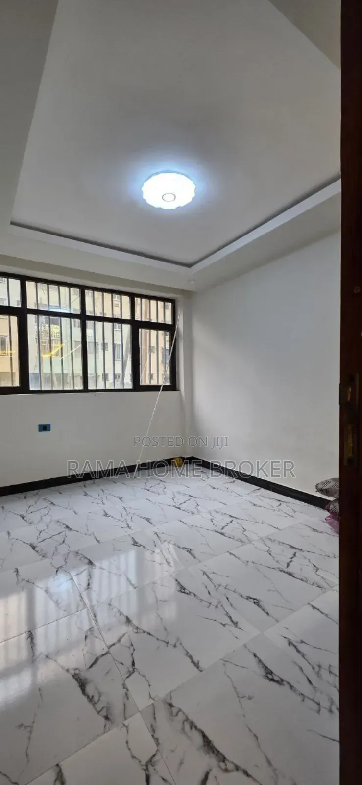 Furnished 2bdrm Condo in አያት መሪ 40/60 ኮንዶሚኒየም, Yeka for sale