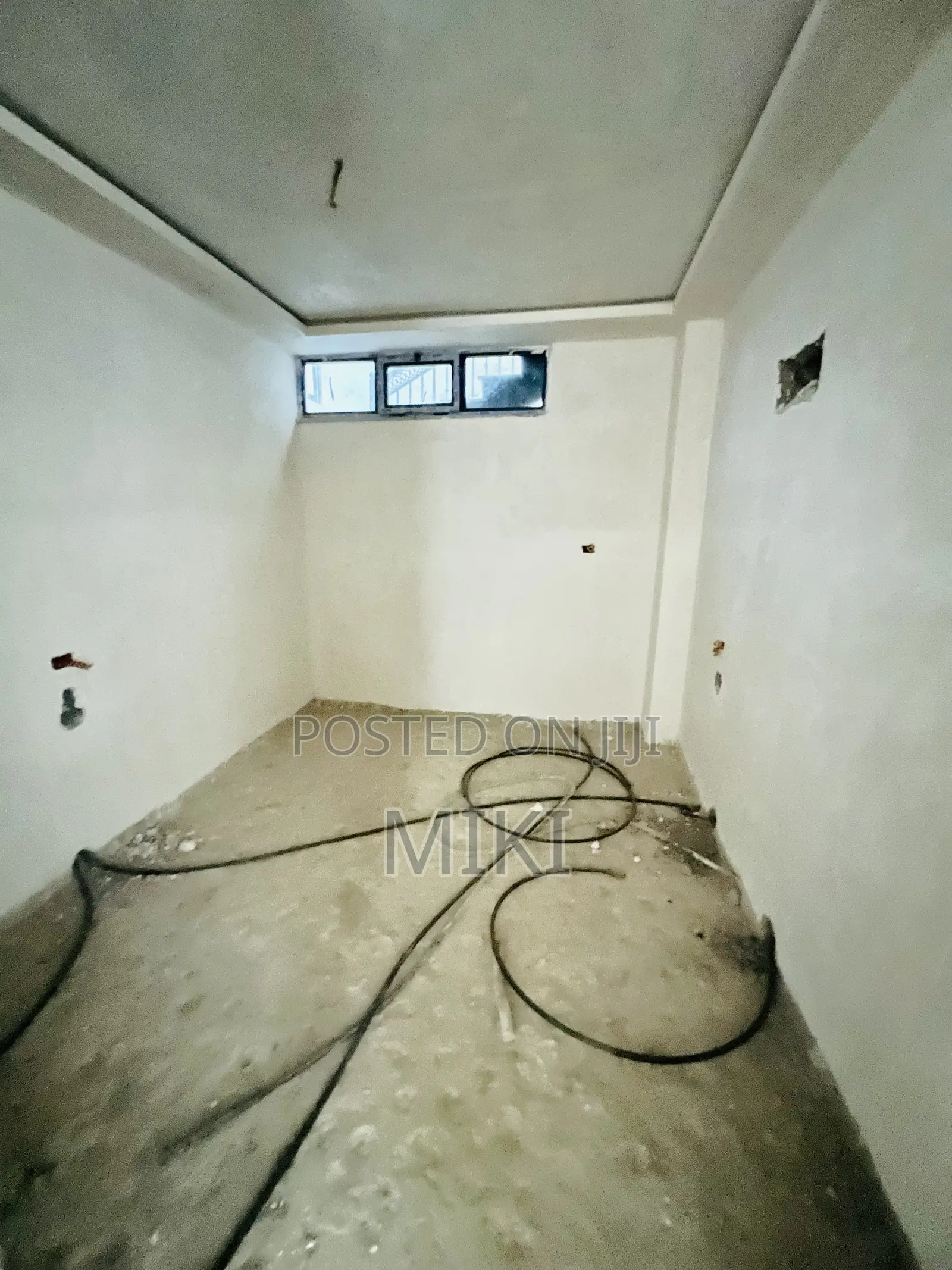 3bdrm Apartment in Diaspora Garment, Nifas Silk-Lafto for sale