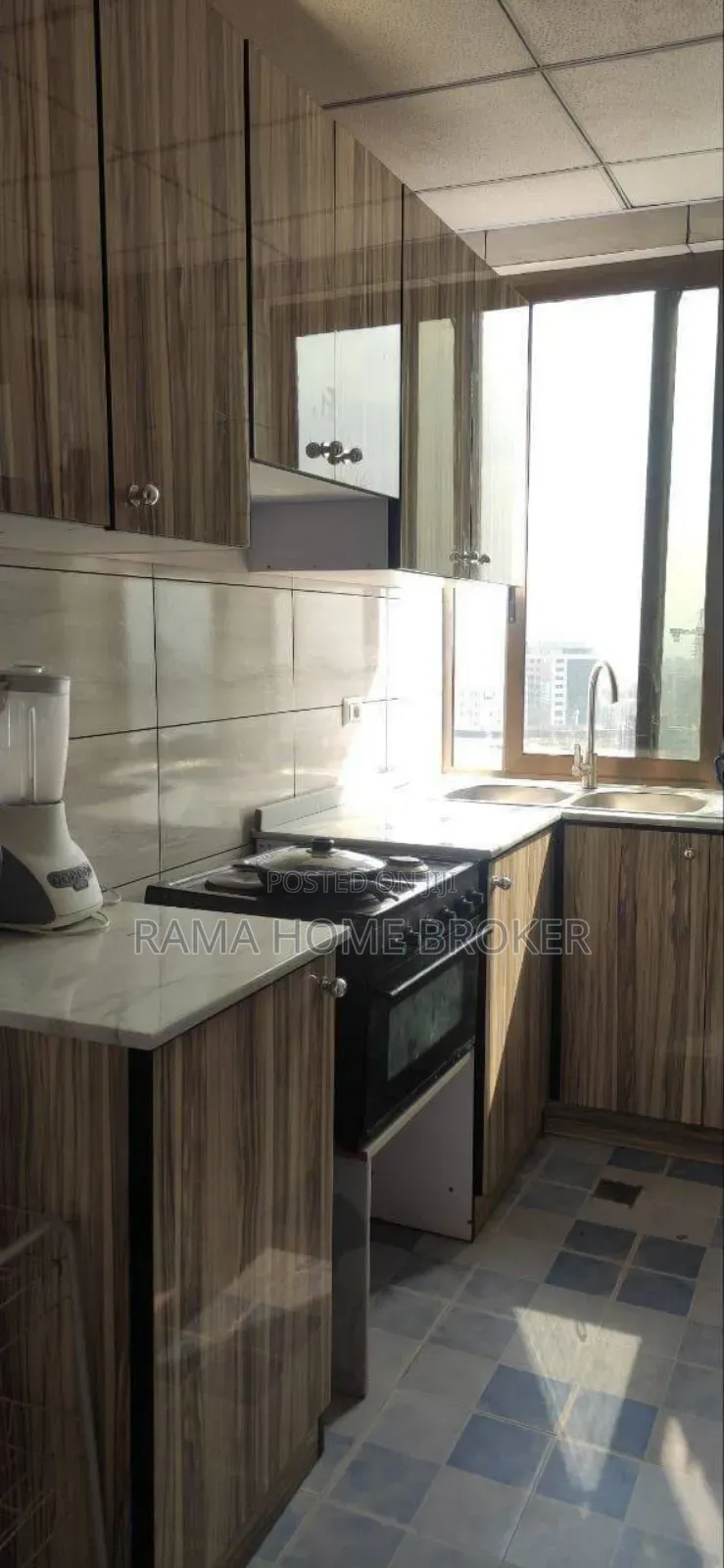 Furnished 3bdrm Duplex in መገናኛ ቶፕ ቪው ቅንጡ, Yeka for sale